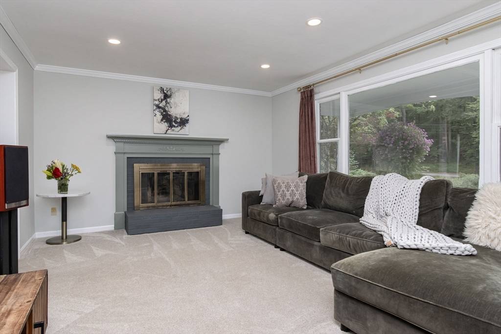 Groton, MA 01450,420 Pepperell Rd