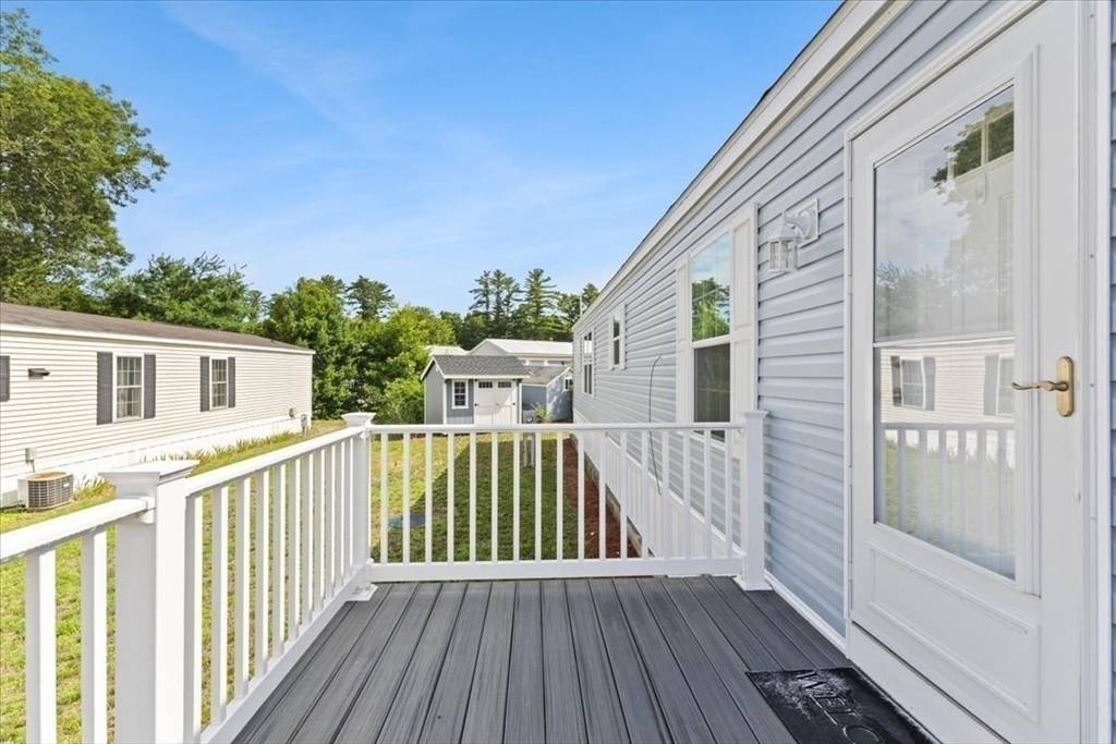 Wareham, MA 02576,132 Queen Dr