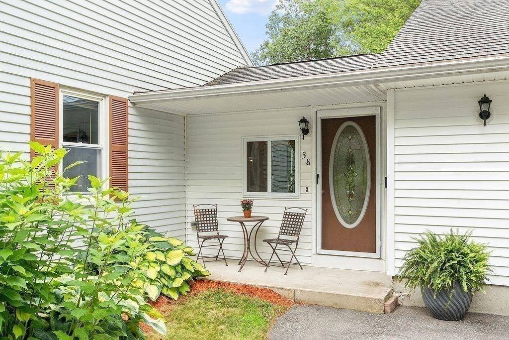 Leominster, MA 01453,38 Norwood Ave