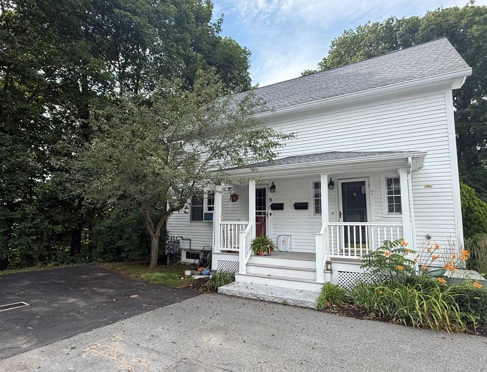 Andover, MA 01810,9 Temple Pl #9