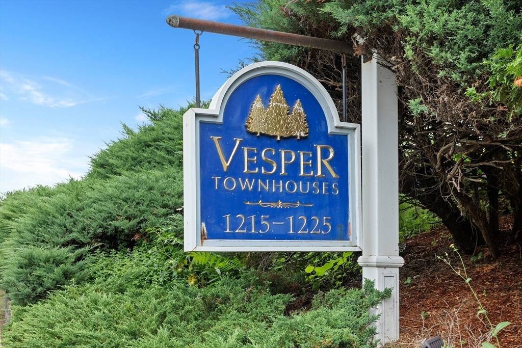 Lowell, MA 01854,1221 Pawtucket Blvd #80