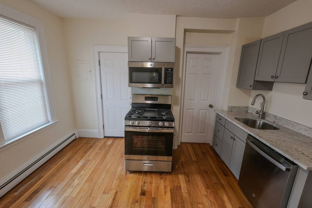 Boston, MA 02124,48 Norfolk Street #2