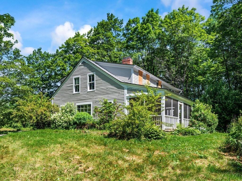Oakham, MA 01068,290 Rutherford Rd