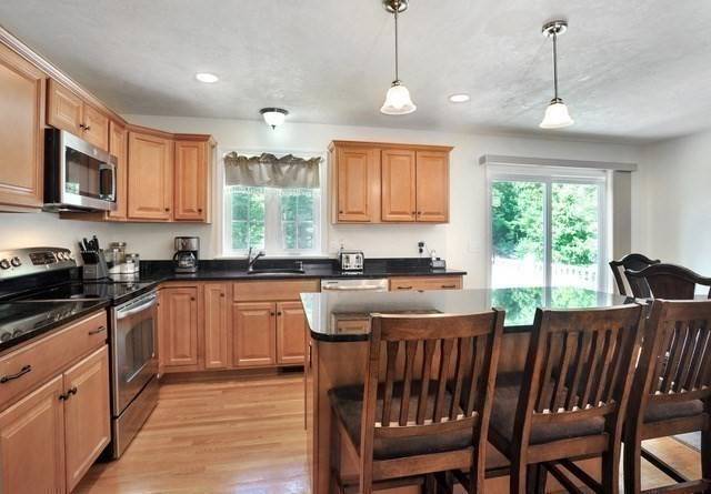 Holbrook, MA 02343,1 Ture Ln