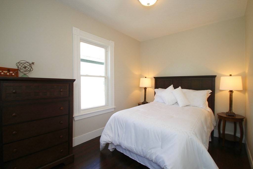Somerville, MA 02145,20 Tennyson St #20