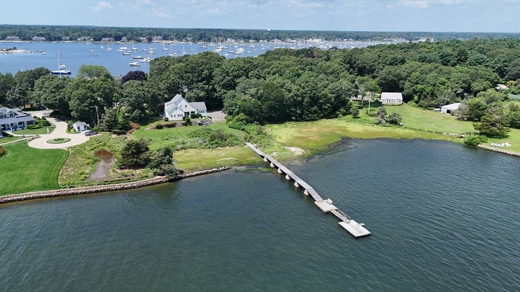 Marion, MA 02738,160 Allens Point Rd