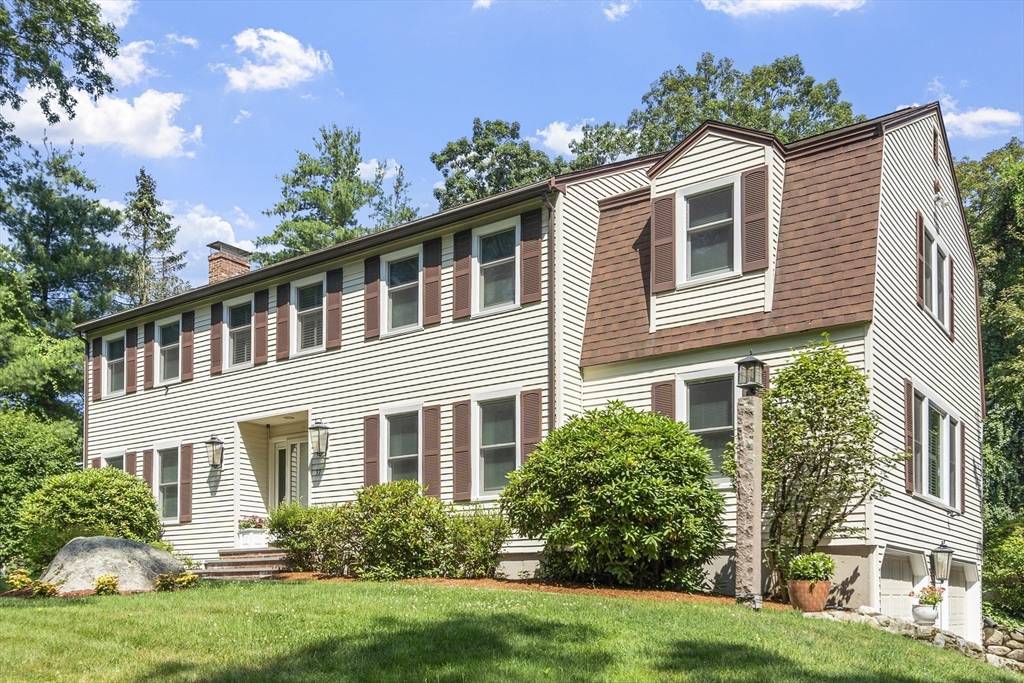 Andover, MA 01810,37 Farrwood Dr