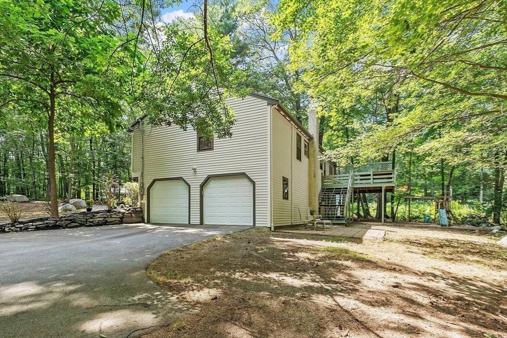 Acton, MA 01720,103 Hayward Rd