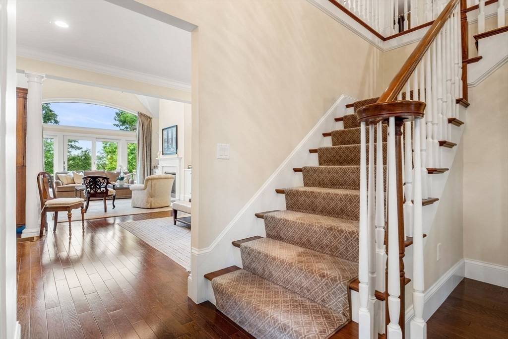 Belmont, MA 02478,62 Summit Rd #62