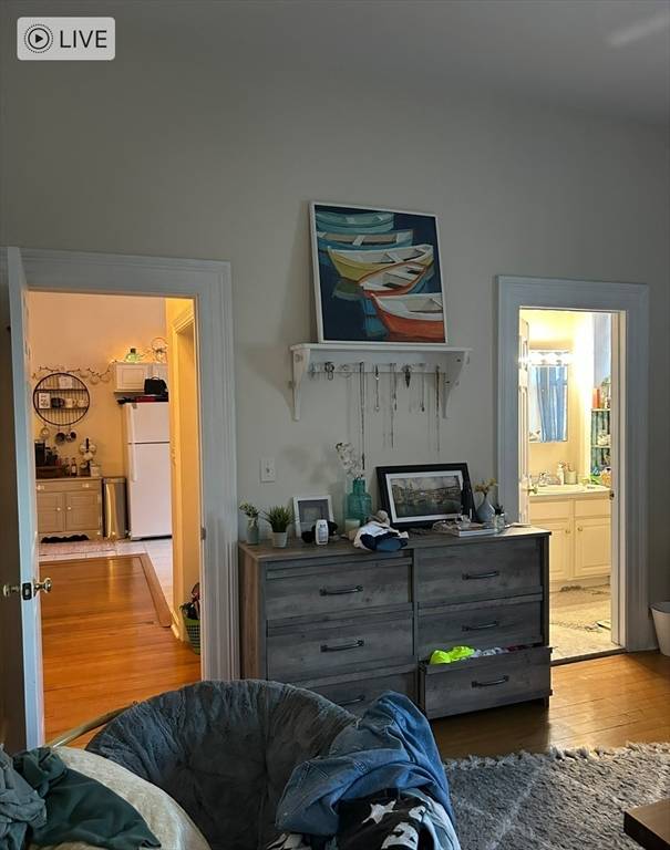 Plymouth, MA 02360,19 Court Street #2D