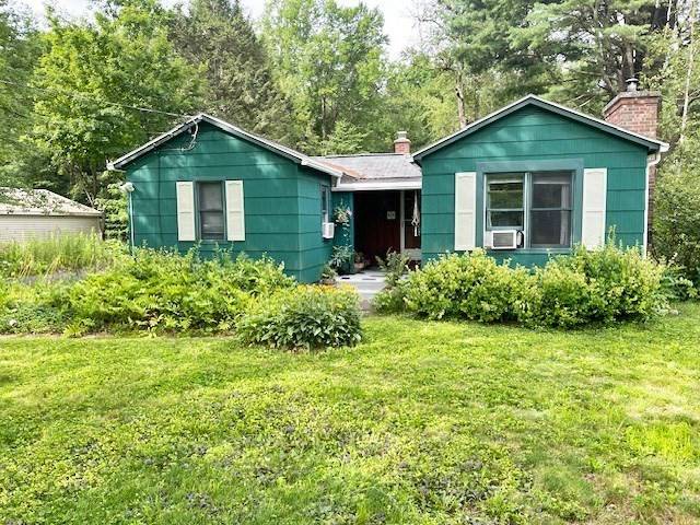 South Hadley, NY 10175,64 Hadley