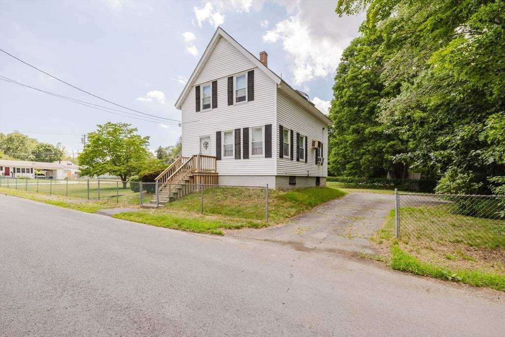 Taunton, MA 02780,4 Chase Street