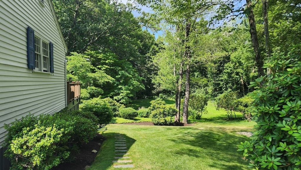 Ashland, MA 01721,29 Ramblewood Dr