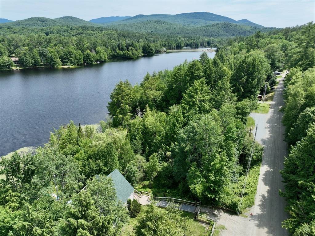 Haverhill, NH 03785,207 Lakeside Dr