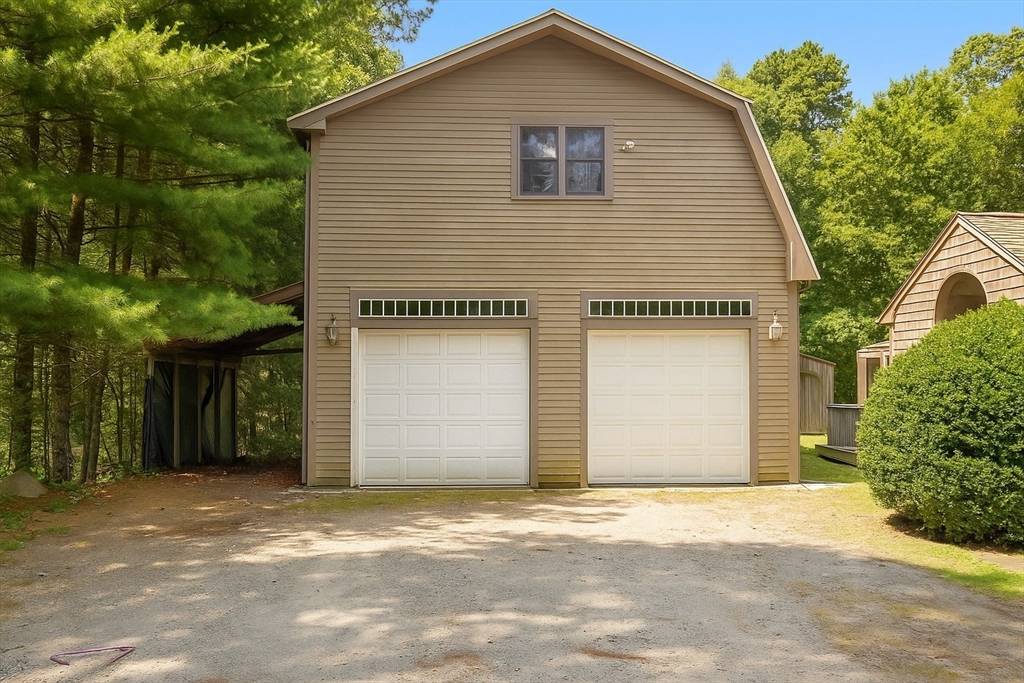 Middleboro, MA 02346,73 Wall St