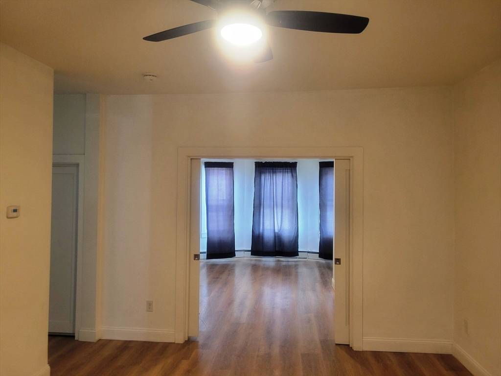Lowell, MA 01852,255 Rogers Street #1