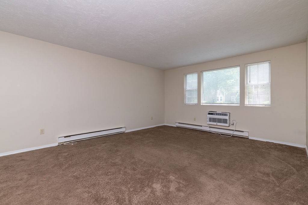 Bridgewater, MA 02324,180 Main St #4103