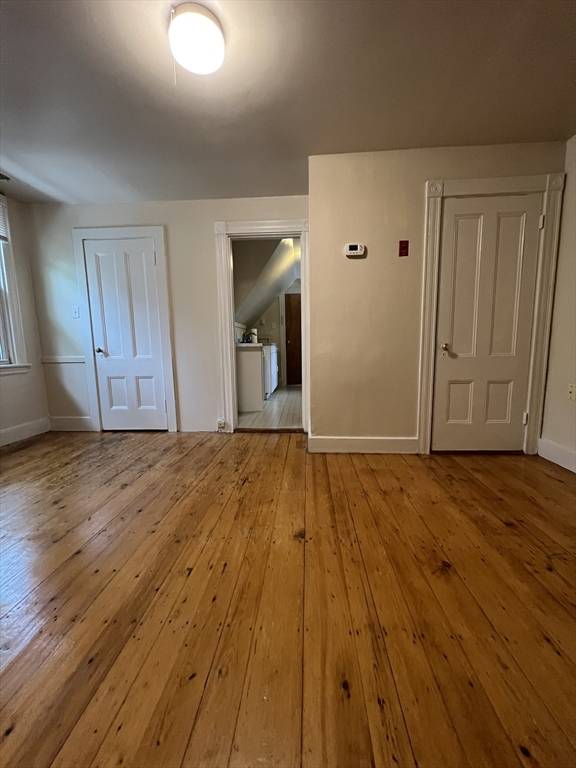 Cambridge, MA 02138,34 Myrtle Ave #3