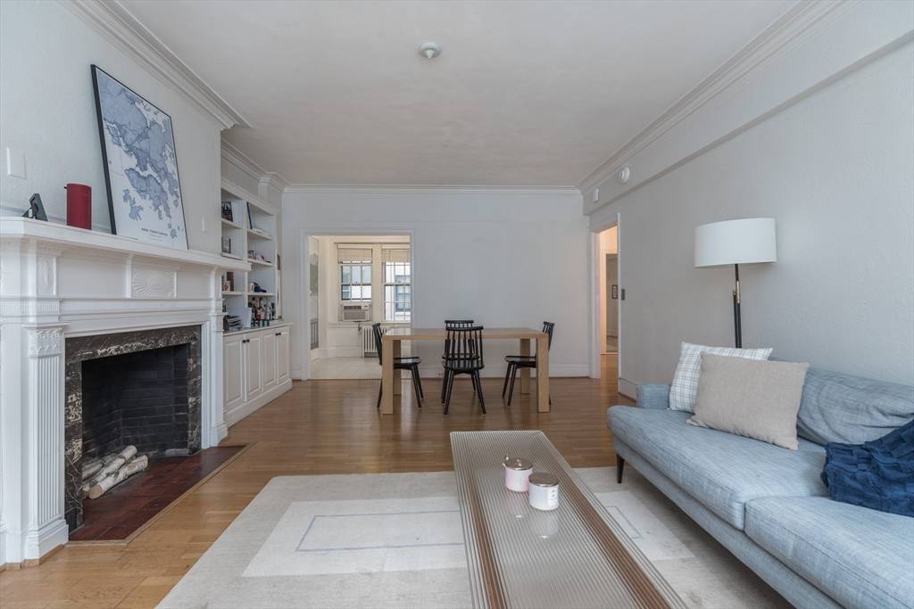 Boston, MA 02116,50 Commonwealth Avenue #505