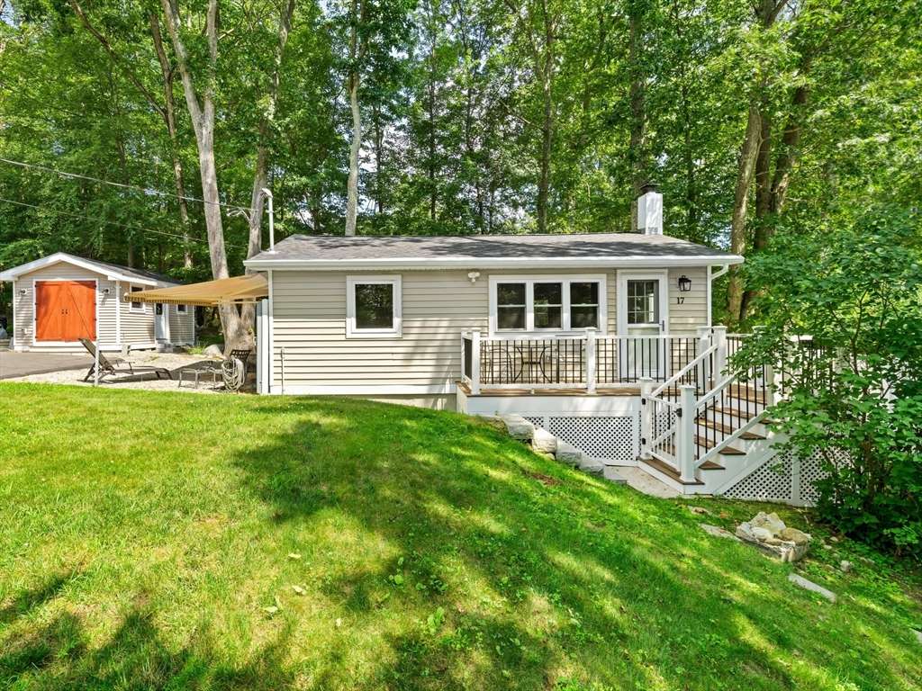 Douglas, MA 01516,17 Reid Road
