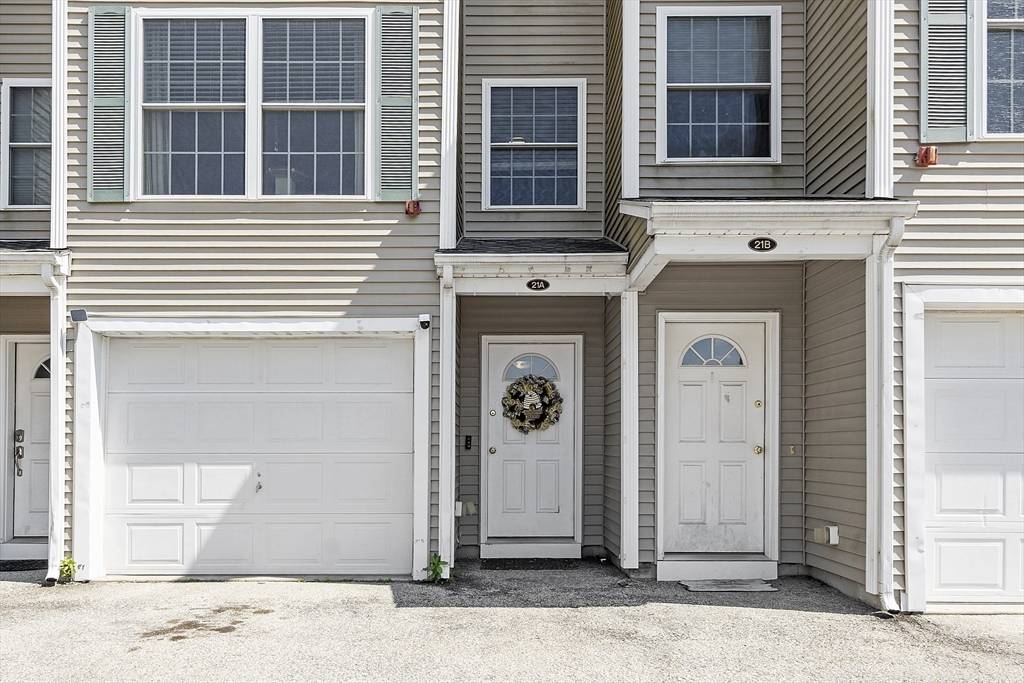 Hudson, NH 03051,21 Tammy Court #A