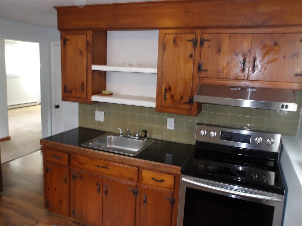 Newburyport, MA 01950,22 Beacon Ave #1