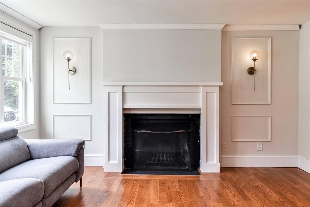 Natick, MA 01760,28 Charles St