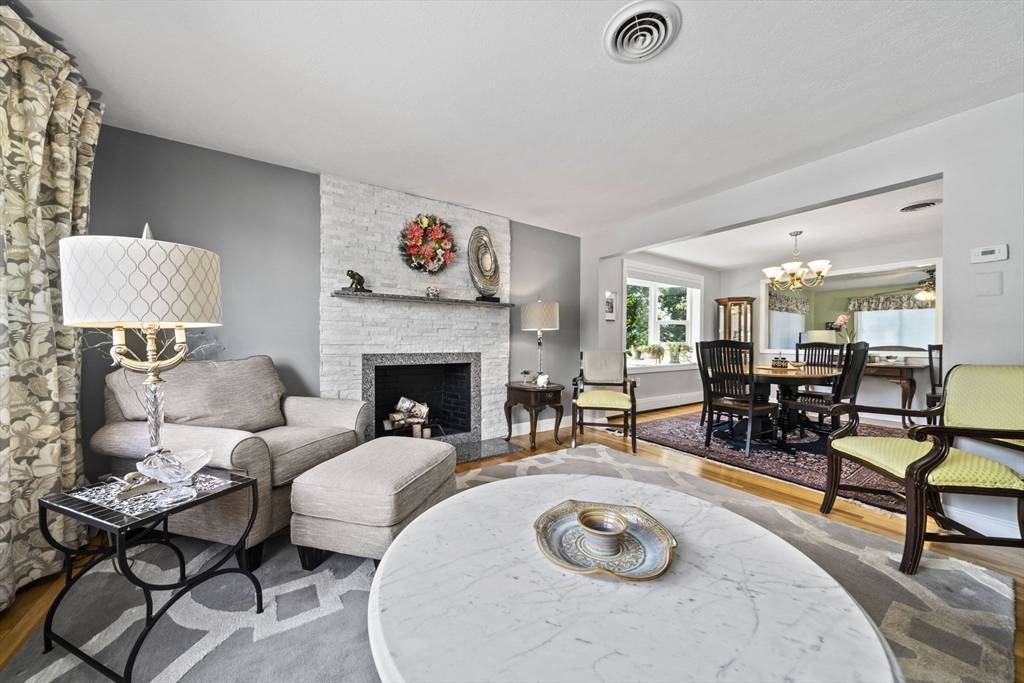 Weymouth, MA 02190,49 Woodman Cir
