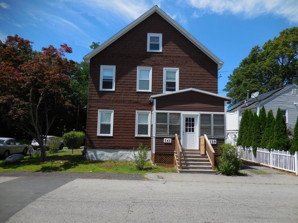 Lowell, MA 01854,141A Woodward Ave #A