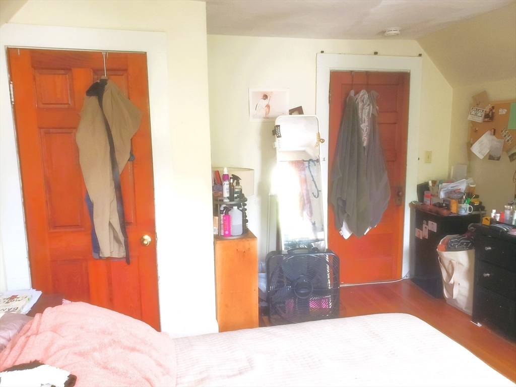 Somerville, MA 02144,19 Burnside Ave #3