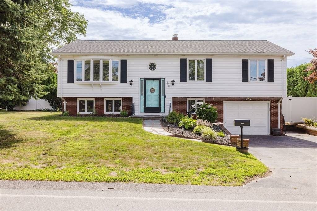 Somerset, MA 02726,528 Regan Rd