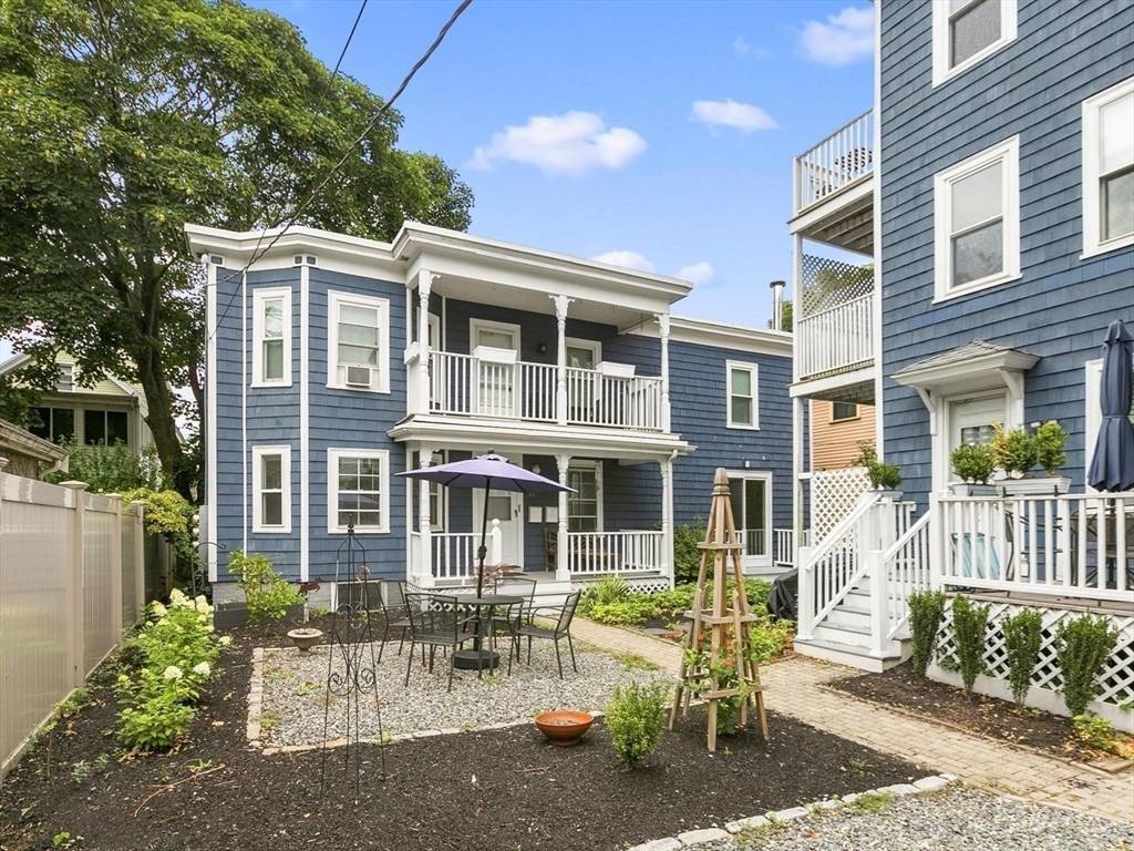 Cambridge, MA 02140,39 Sargent St. #1