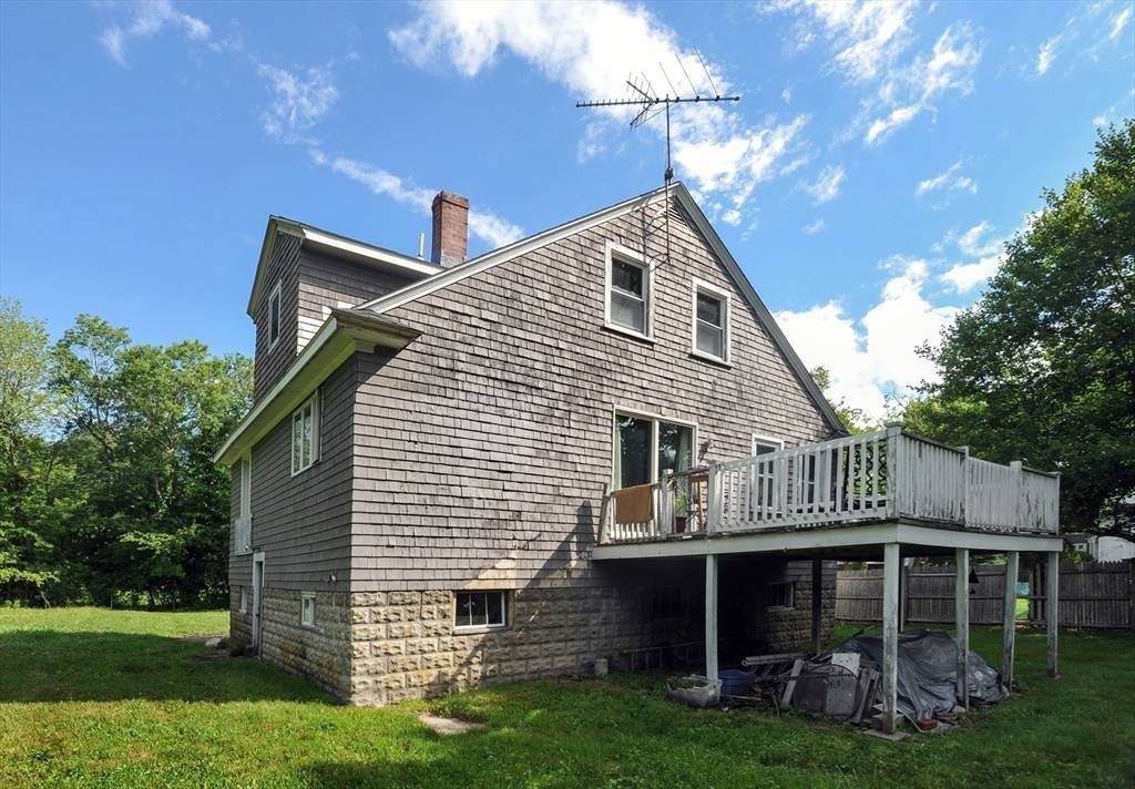 Hingham, MA 02043,247 Central St