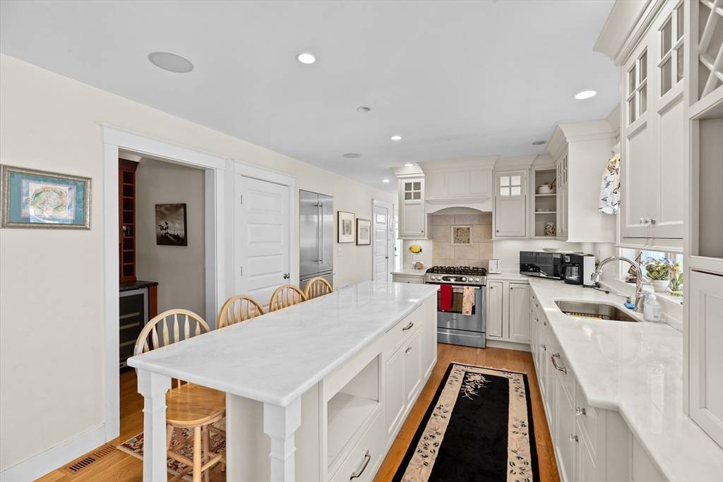 Scituate, MA 02066,33 Oceanside Dr