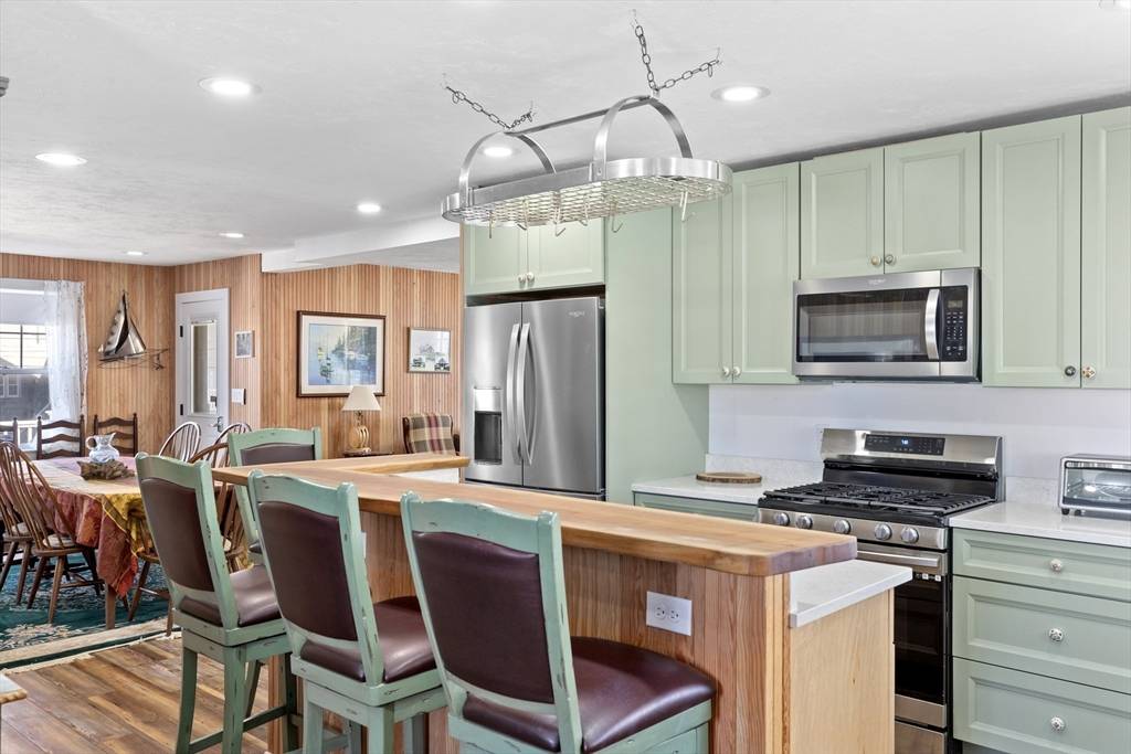 Scituate, MA 02066,43 Oceanside Dr