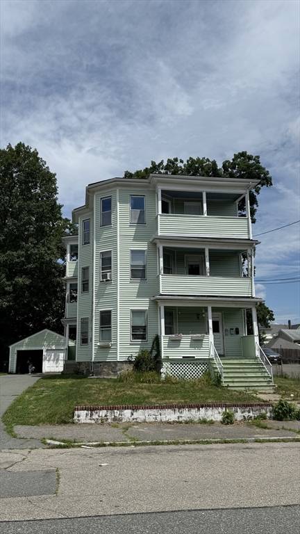 Brockton, MA 02301,67 Sycamore Ave #3