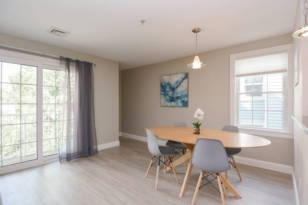 Canton, MA 02021,21 Wall St #D
