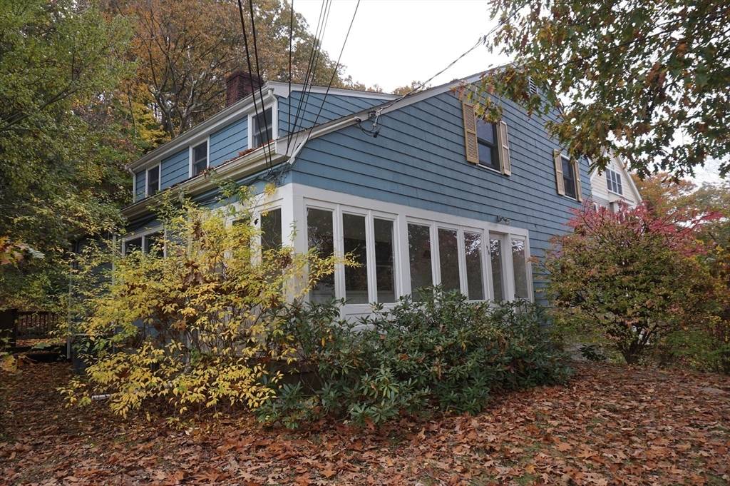 Newton, MA 02460,96 Atwood Ave