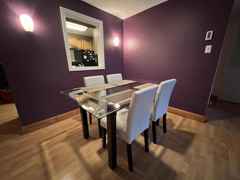 Weymouth, MA 02190,25 Greentree Ln #13