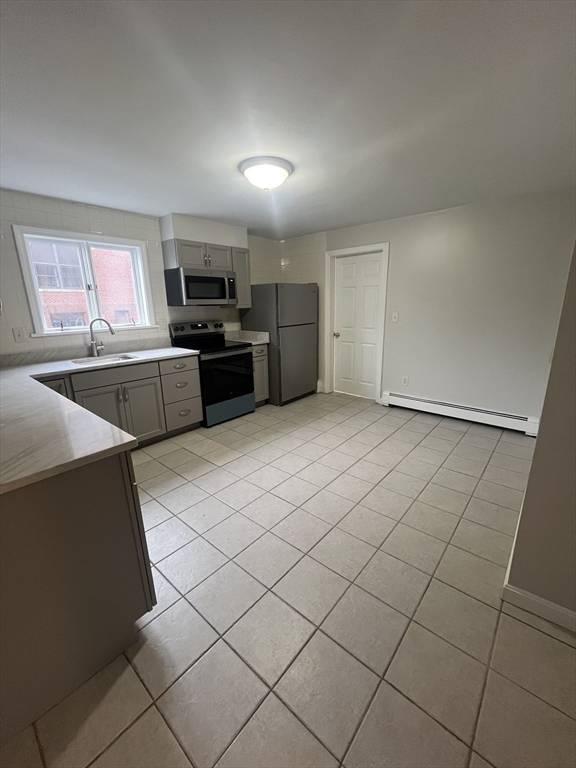 Stoneham, MA 02180,57 Wright St #1
