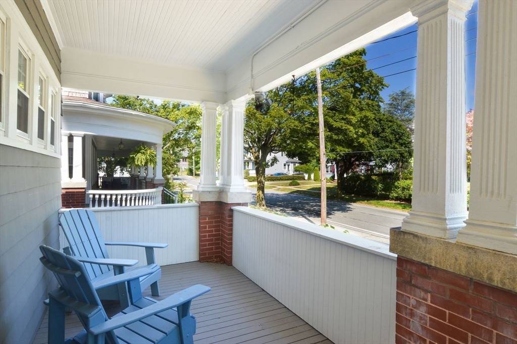 New Bedford, MA 02740,228 Hawthorn St
