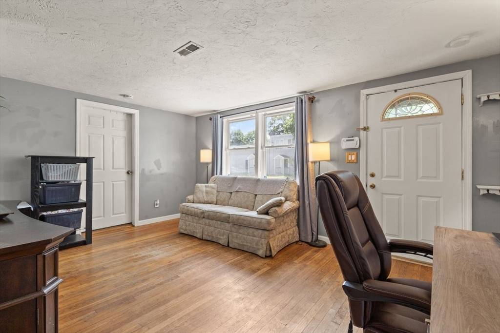 Brockton, MA 02302,416 Summer St