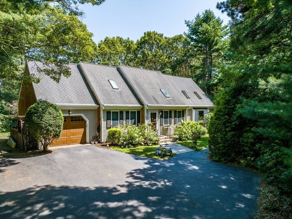 Barnstable, MA 02632,82 Nobadeer Rd
