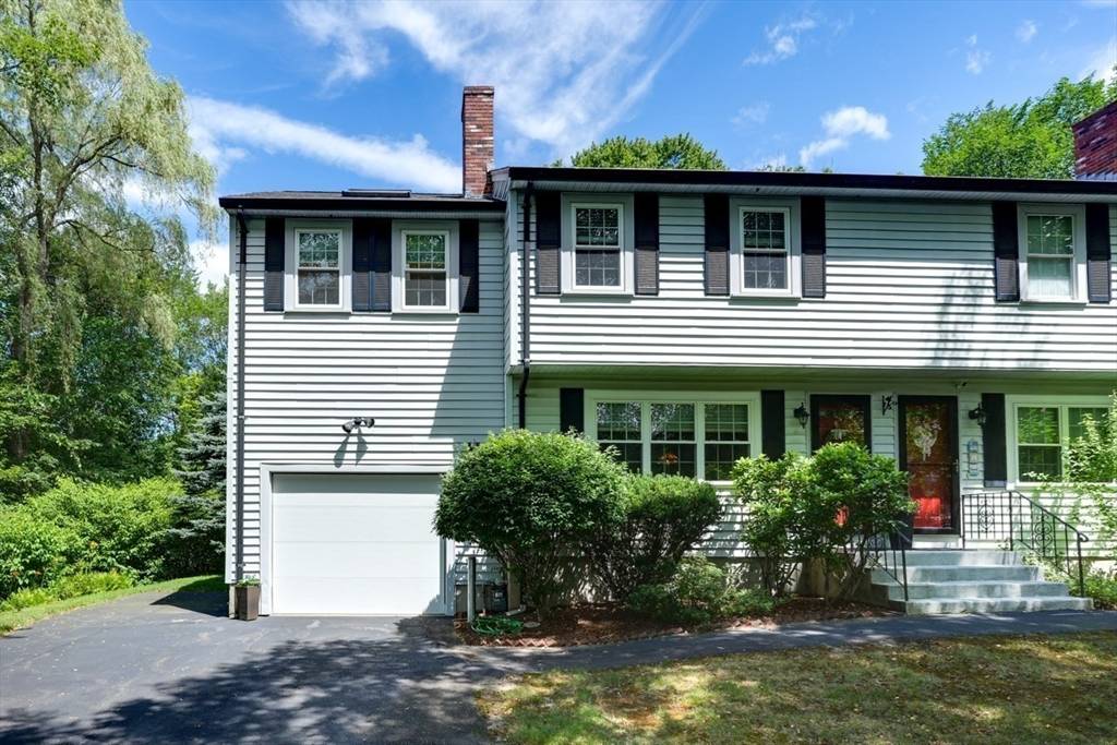 Medway, MA 02053,17 Evergreen Street #A