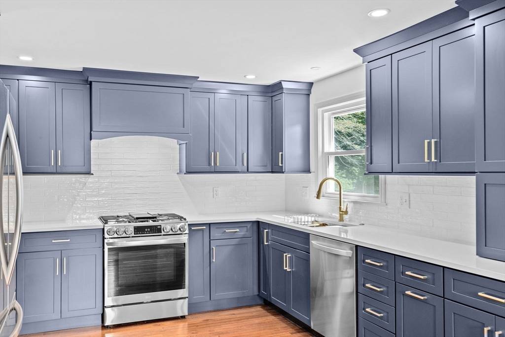 Scituate, MA 02066,138 Country Way