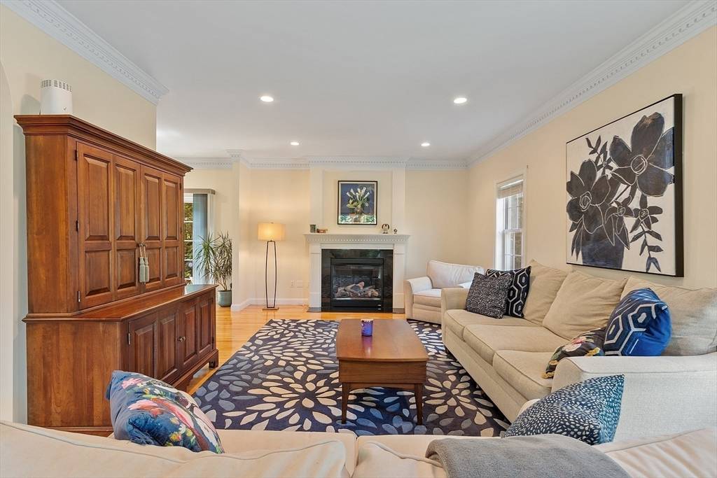 Littleton, MA 01460,54 Orchid Dr