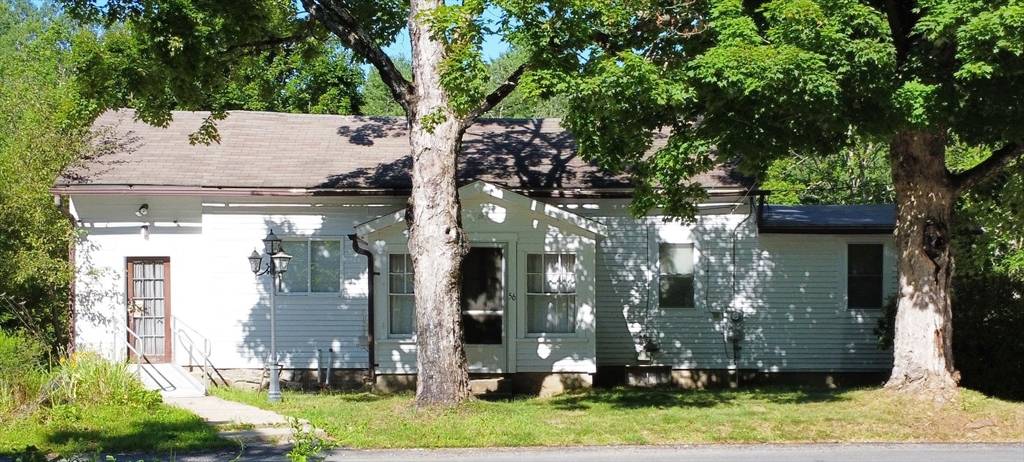 Hubbardston, MA 01452,56 Lombard Road