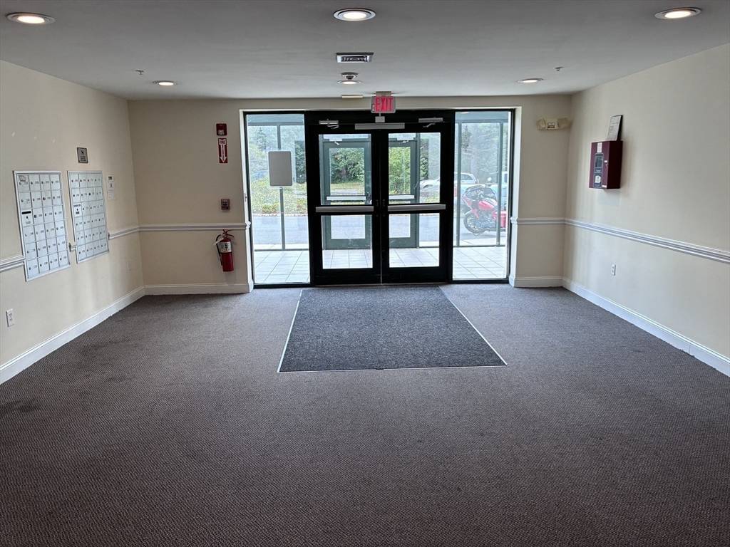 Boston, MA 02136,25 Alpine St #7
