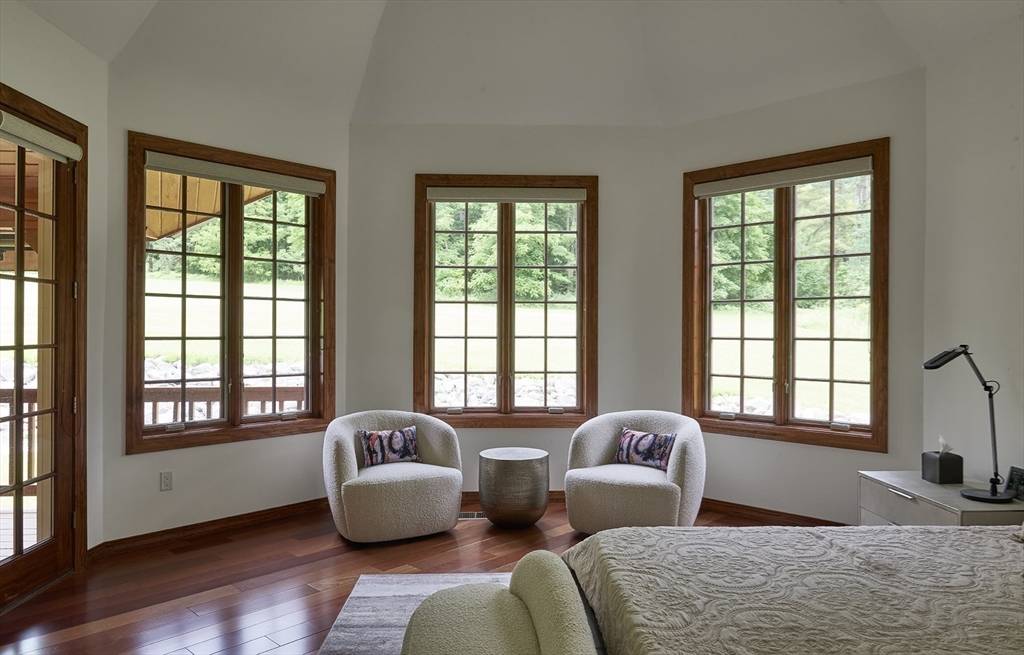 Lenox, MA 01240,250 West St