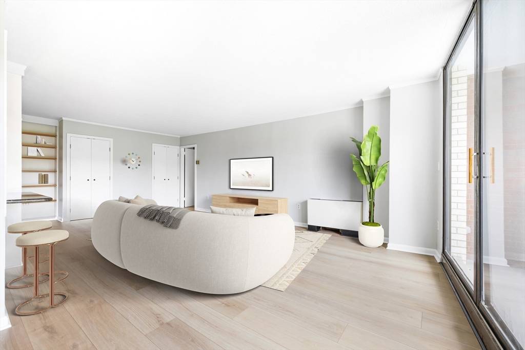 Brookline, MA 02446,60 Longwood Ave #302